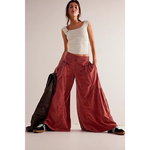 Free People  Dawn On Me Cord Wide-Leg Pants Size Large Emperess Rock - Picture 1 of 11